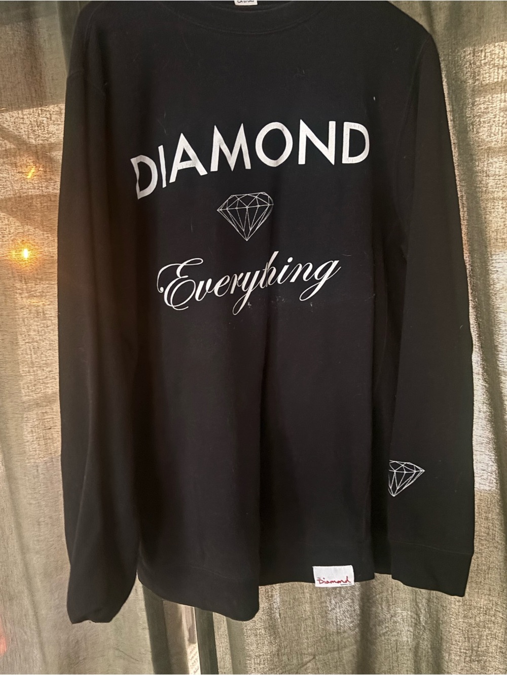 Diamond Supply Co. Sweatshirt "Diamond Everything" Tee with White Logo Medium